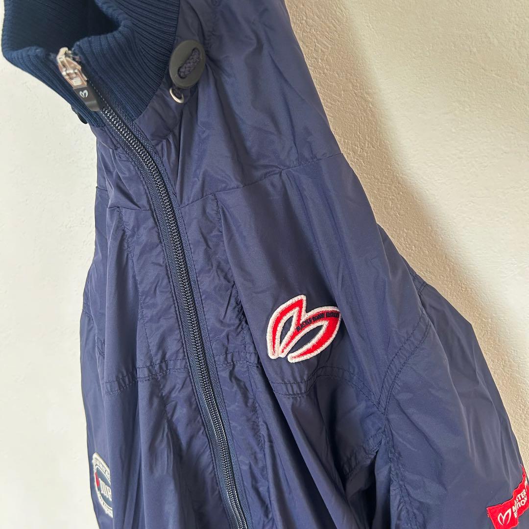 MASTER BUNNY EDITION フード付きジャケット　ナイロン　防風