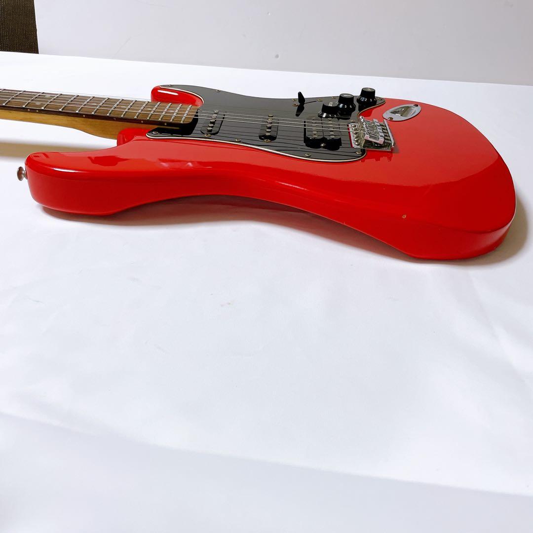 BUSKER'S 黒　赤　ストラトタイプ　エレキギター