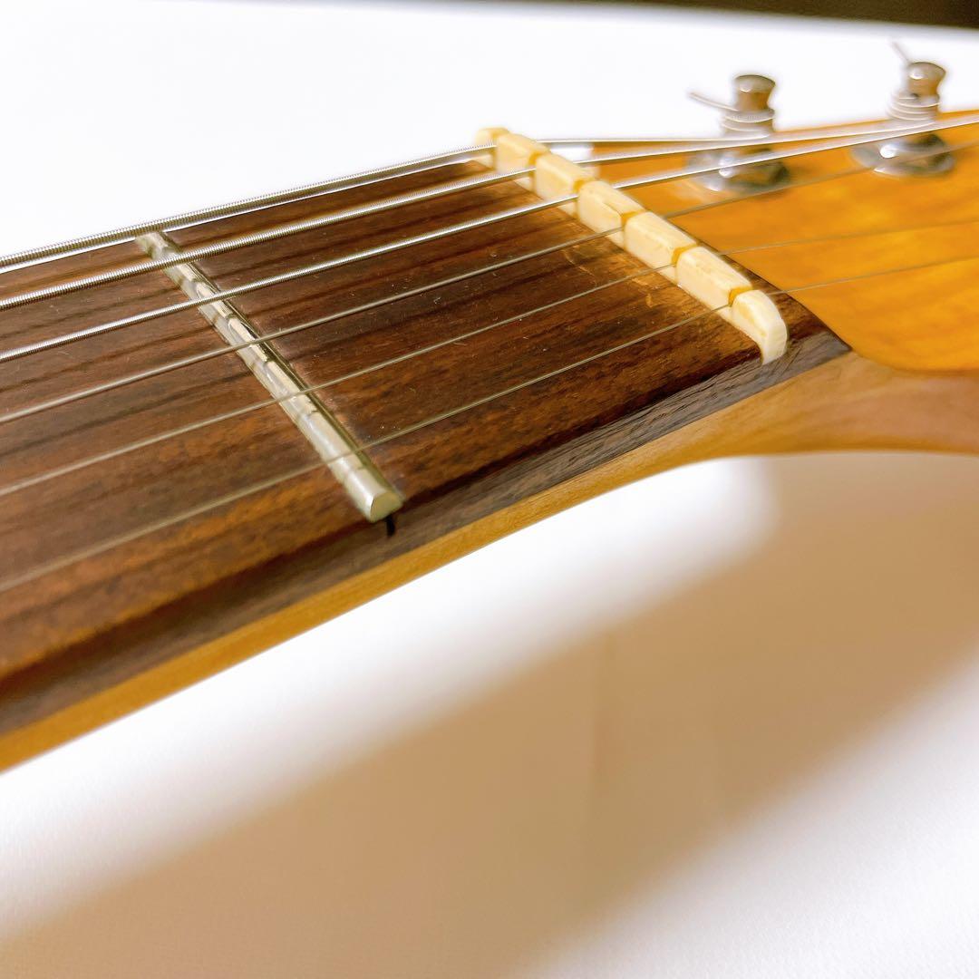 BUSKER'S 黒　赤　ストラトタイプ　エレキギター