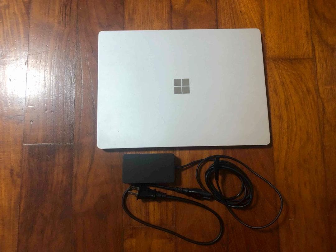 【ジャンク品】Microsoft Surface Laptop シルバー 本体