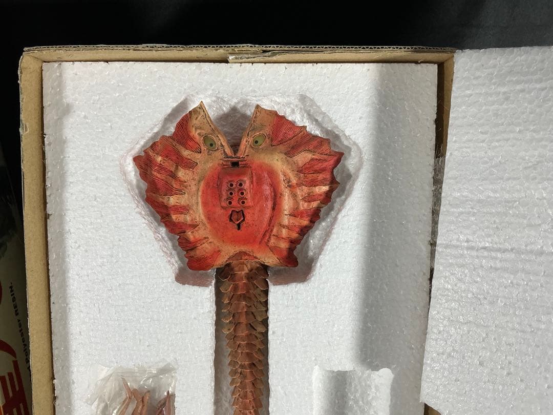 エクスプラス　ビラ星人 フィギュア GARAGE TOY 【新品・開封】