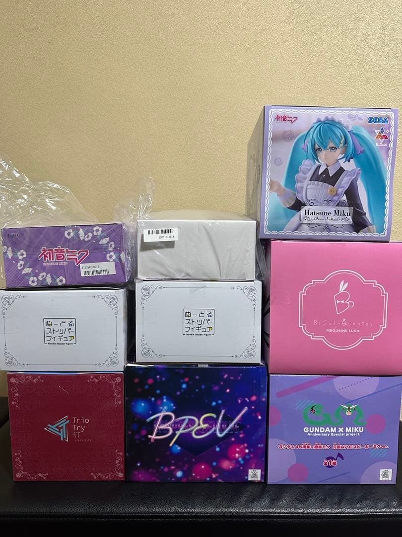 初音ミクフィギュア＋その他　9個【タイクレ限定有り】まとめ売り　美少女　巡音ルカ