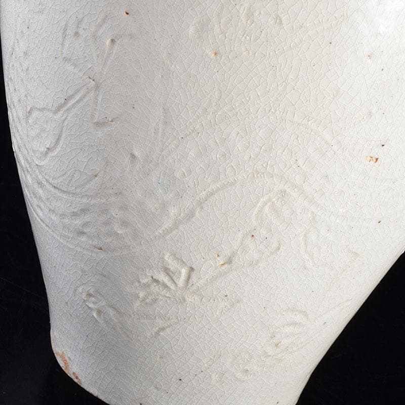 中国　定窯　白磁　刻神獣文　梅瓶　C　R9370