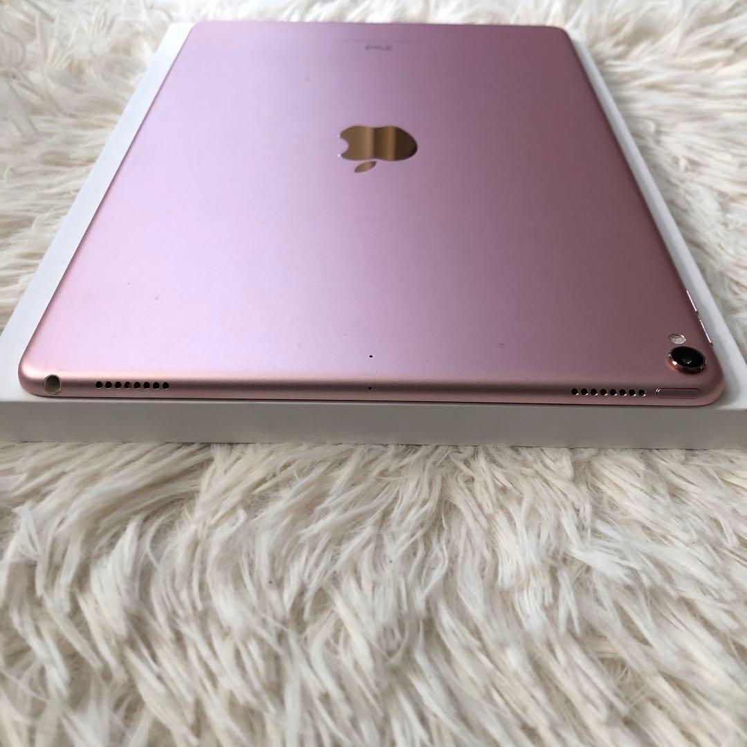 【完動品】iPad Pro 10.5 64GB 【付属品】 【すぐ発送】