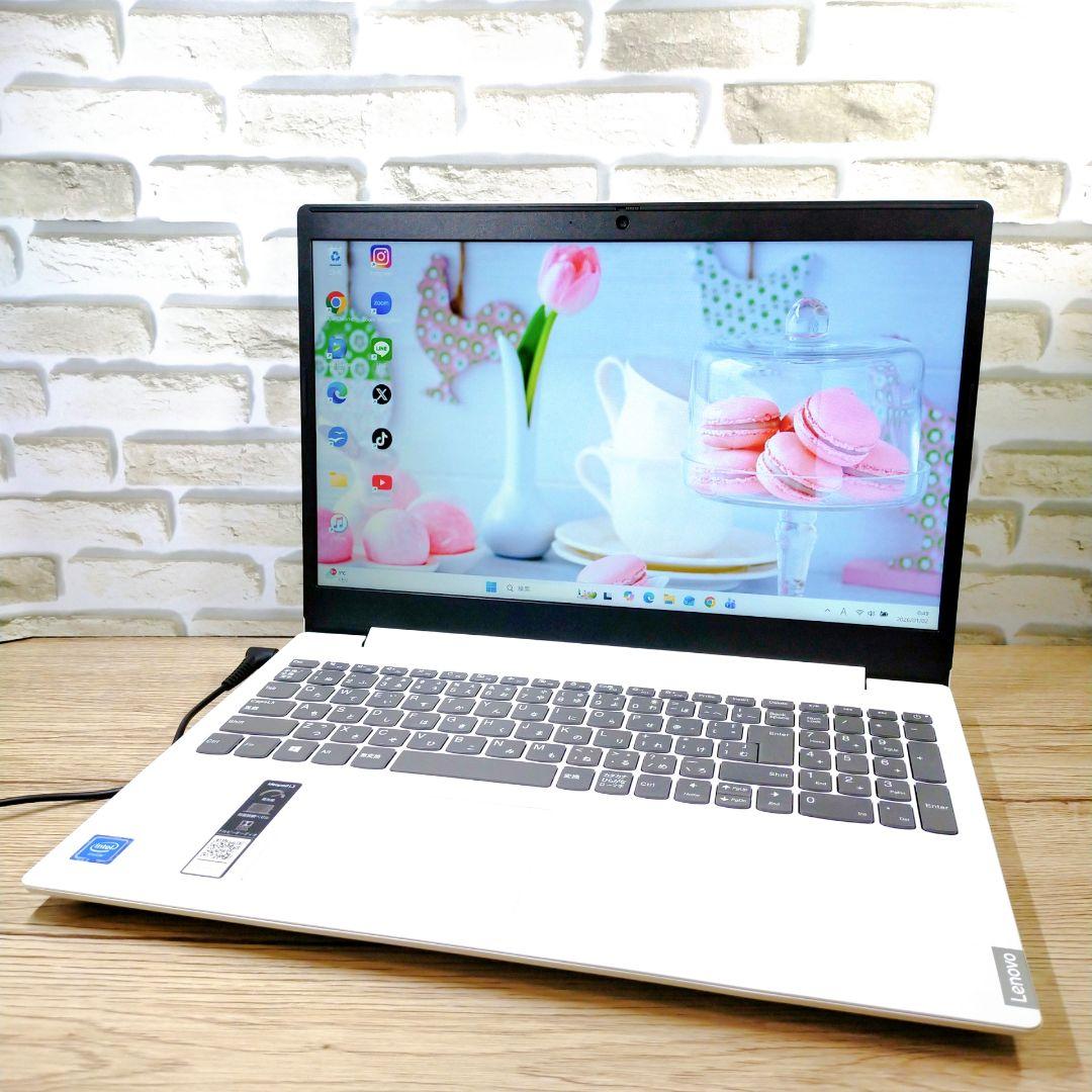 届いたらすぐ使えます✨Windows11✨️薄型ノートパソコン/DVDカメラ付き