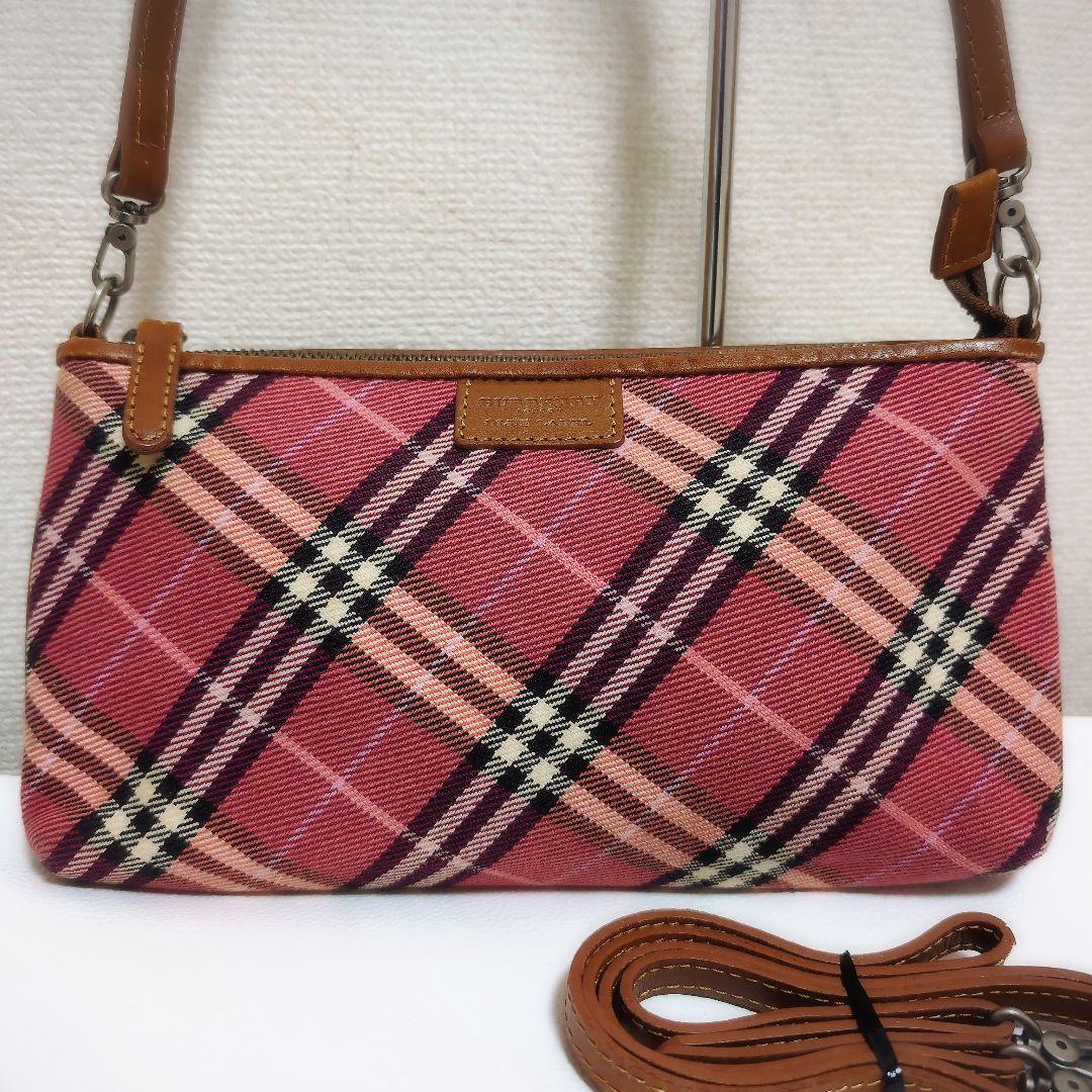 バーバリーブルーレーベル　レッド　2WAY　ショルダーバッグ　ノバチェック