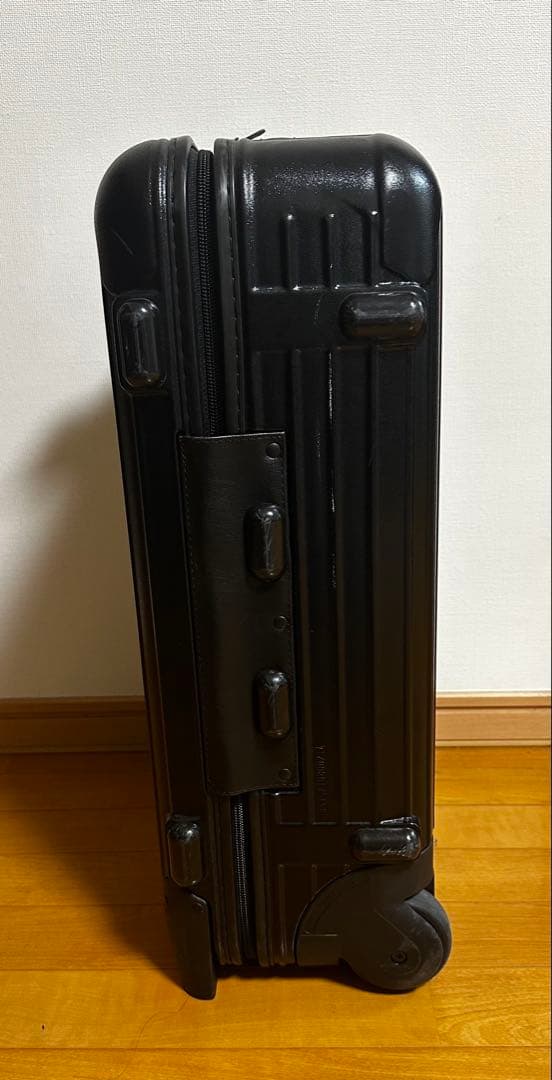 リモワ　32L スーツケース　機内持込