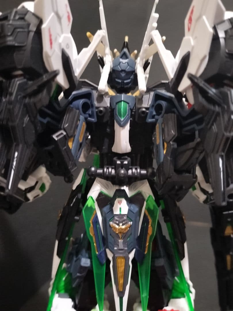 SDW ジェネラルフォートレス キャプテンクアンタ、アストレアタイプF、B塗装済