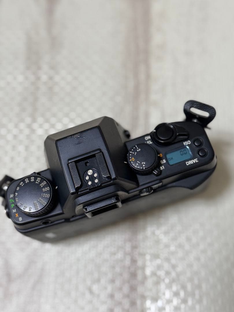 【ジャンク品】CONTAX Aria フィルム一眼レフカメラ