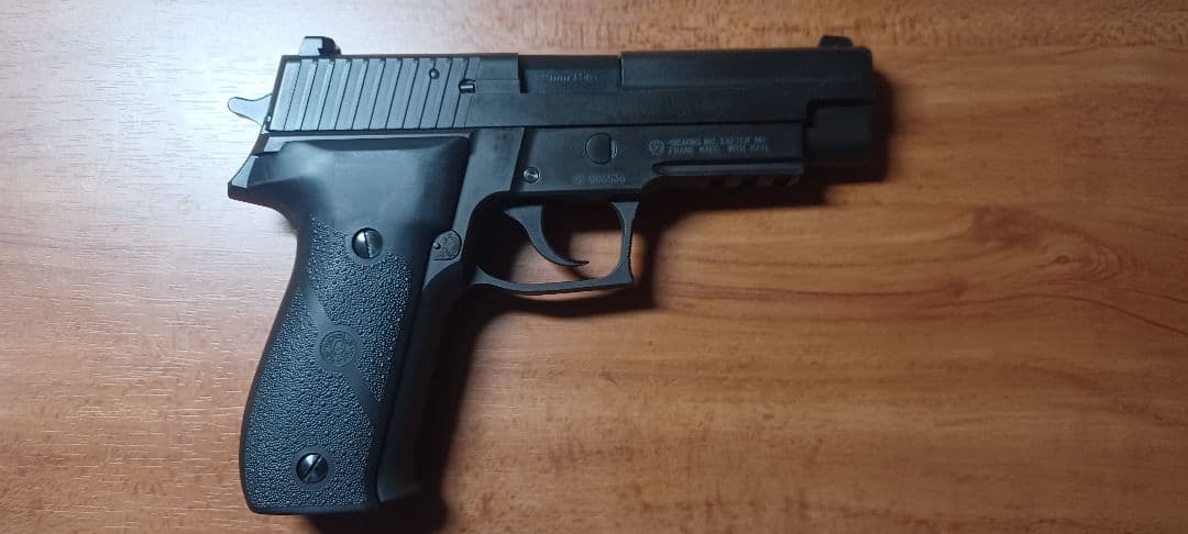 限界値引!! KSC P226R ガスガン SYSTEM 7 HW