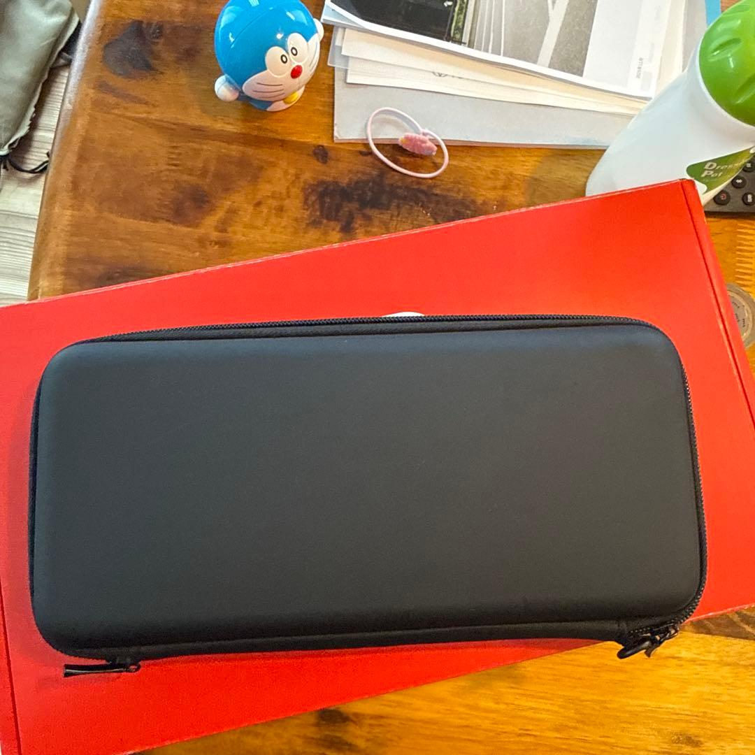 Nintendo Switch 本体　ケースのおまけ付き