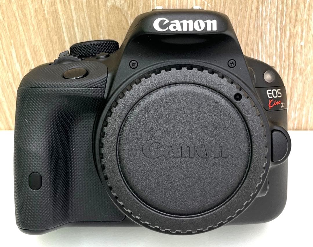 美品　EOS　Kiss X7 ダブルズームキット キャノン