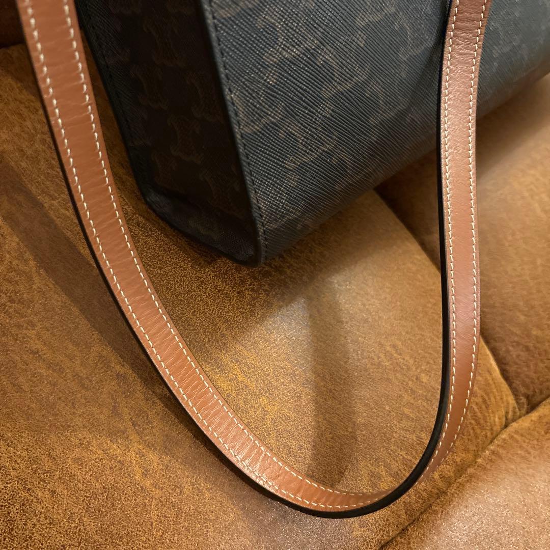 CELINE スモール バーティカル カバ トリオンフキャンバス セリーヌ