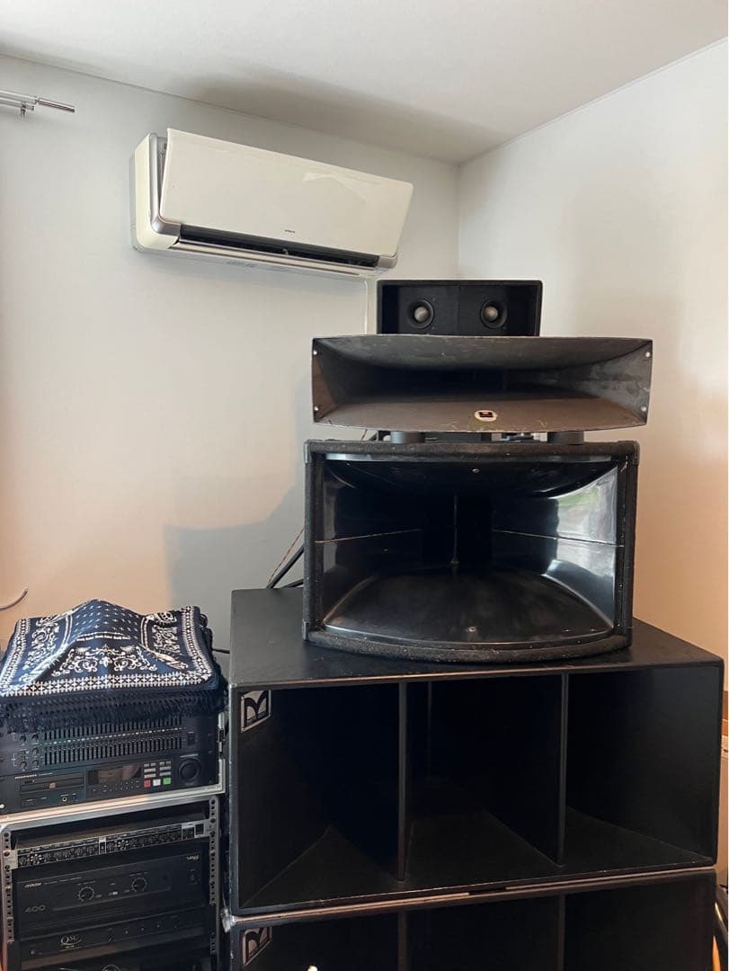 Martin Audio 215 mk3 エンクロージャーのみ 38cm×2発②