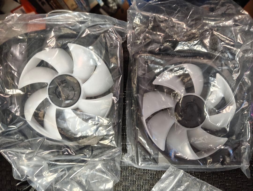 PC用ファン・クーラー MSI MPG CORELIQUID D240