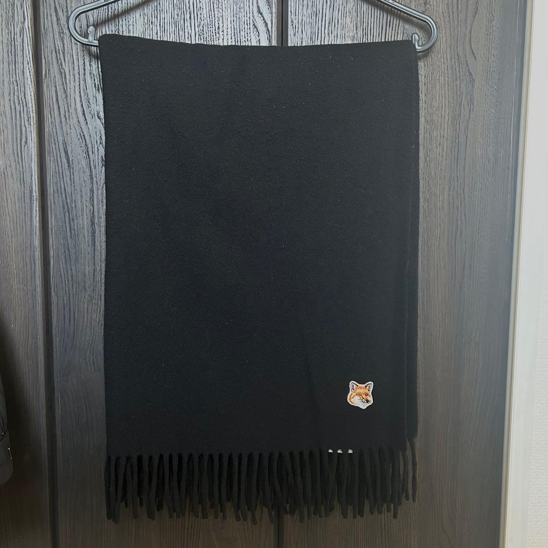 MAISON KITSUNÉ メゾンキツネ フォックス刺繍 ウールマフラー 黒
