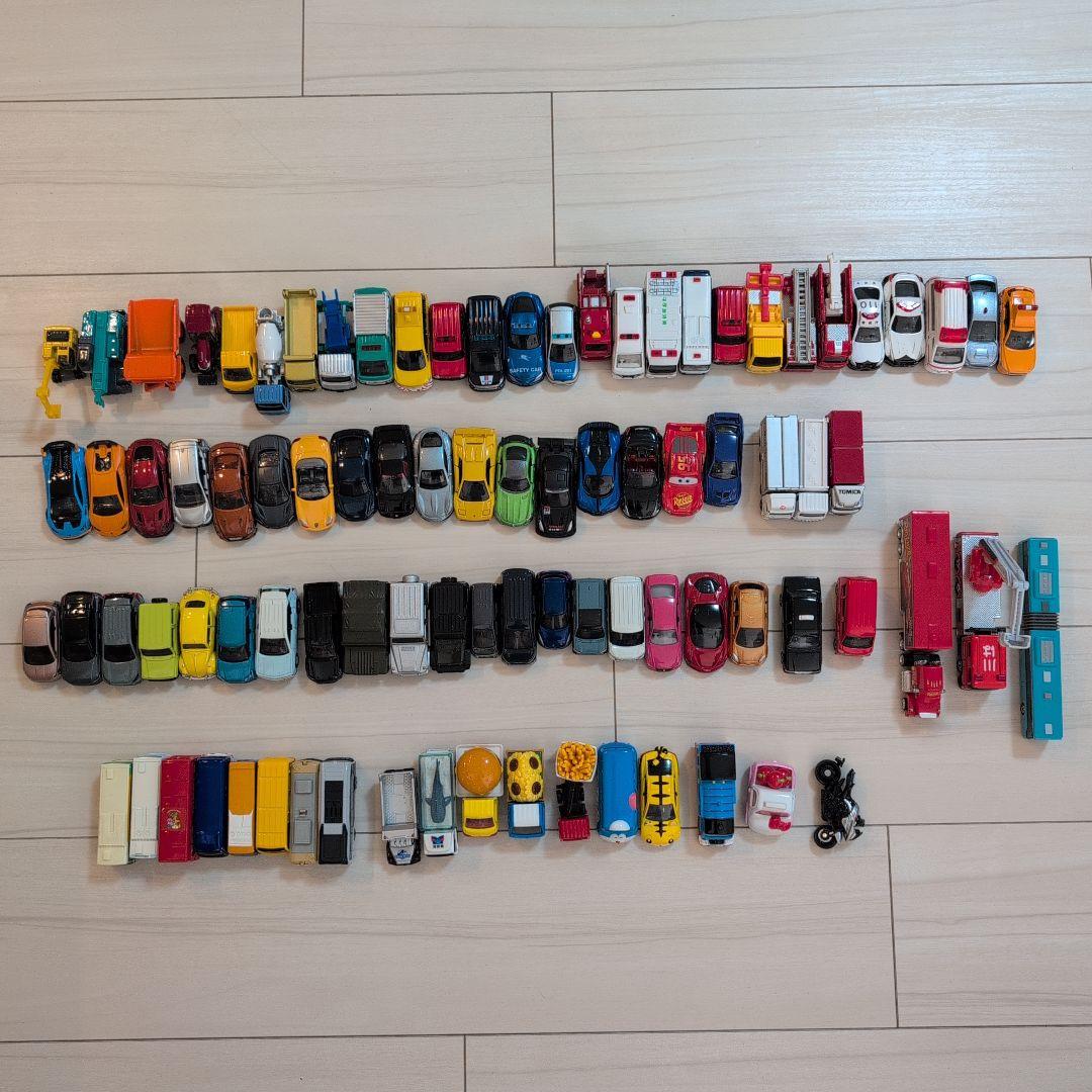 トミカまとめ売り89台
