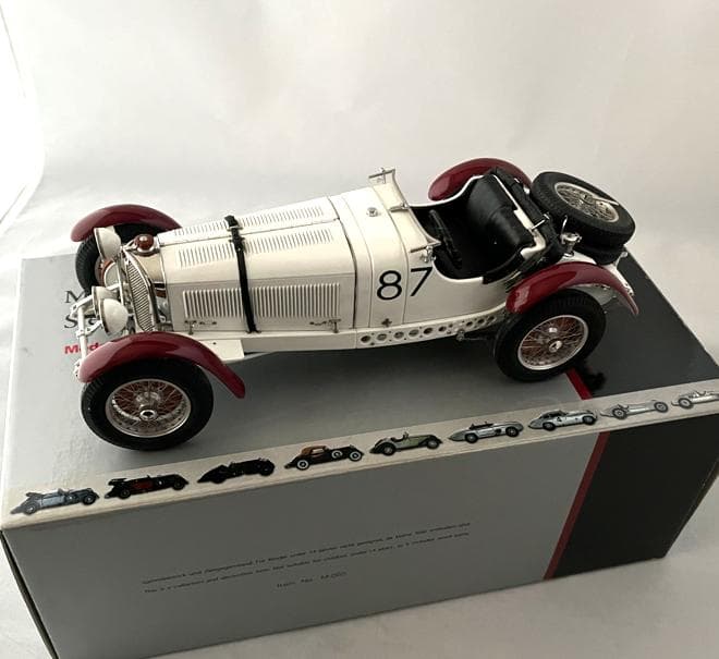 CMC 1/18 メルセデスベンツ SSKLミッレ.ミリア 1931