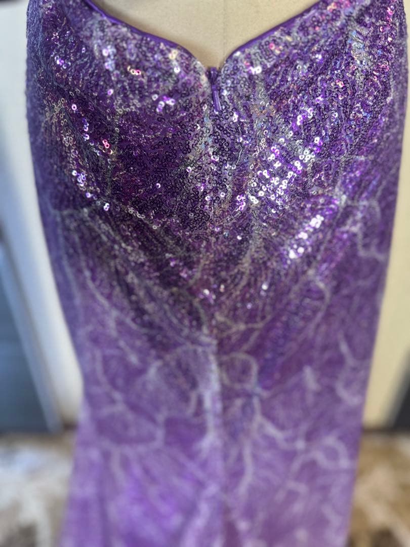 紫色 スパンコール 片肩ドレス