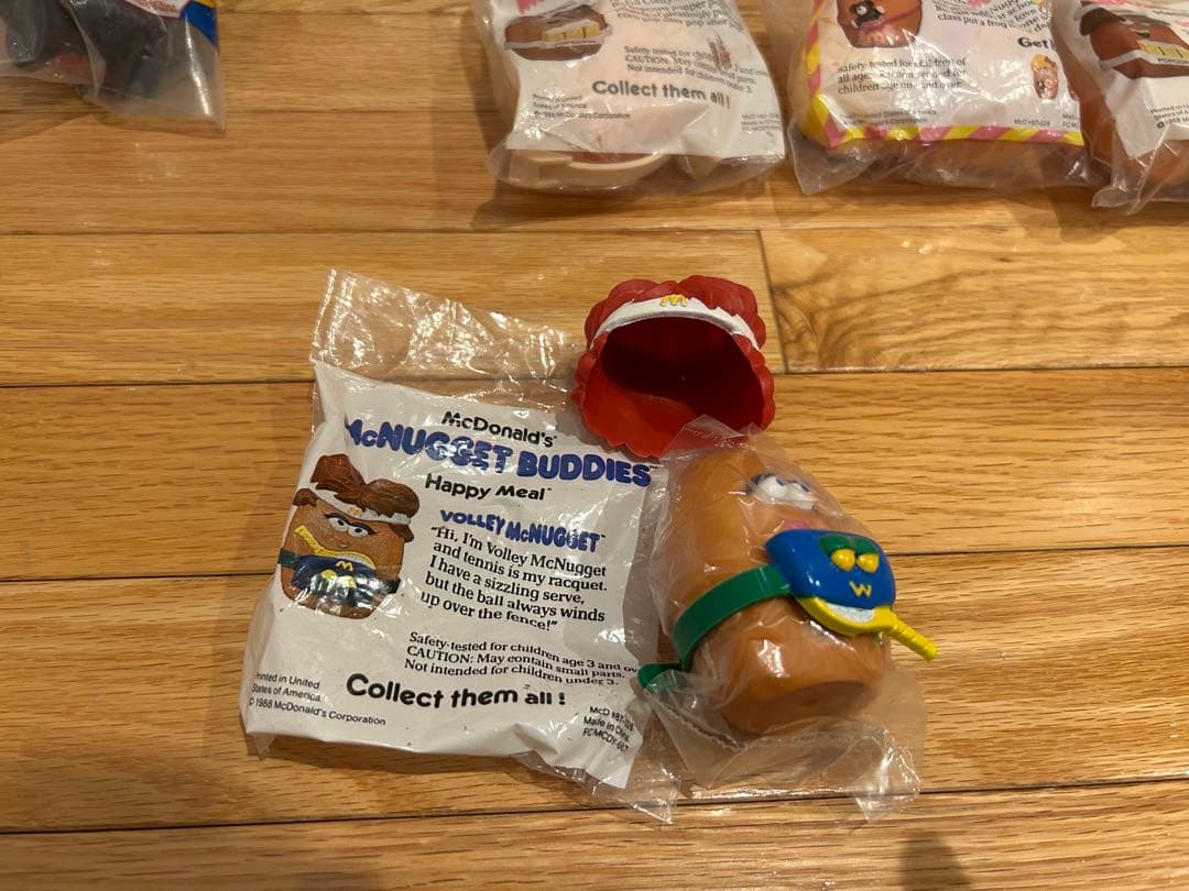 マクドナルド　ミートトイ　ナゲットバディーズ　11種類　フィギュア　新品未使用