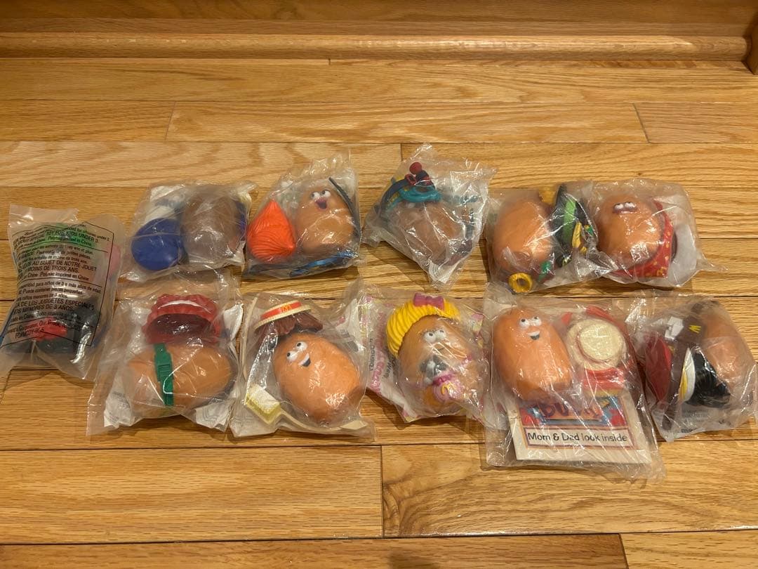 マクドナルド　ミートトイ　ナゲットバディーズ　11種類　フィギュア　新品未使用