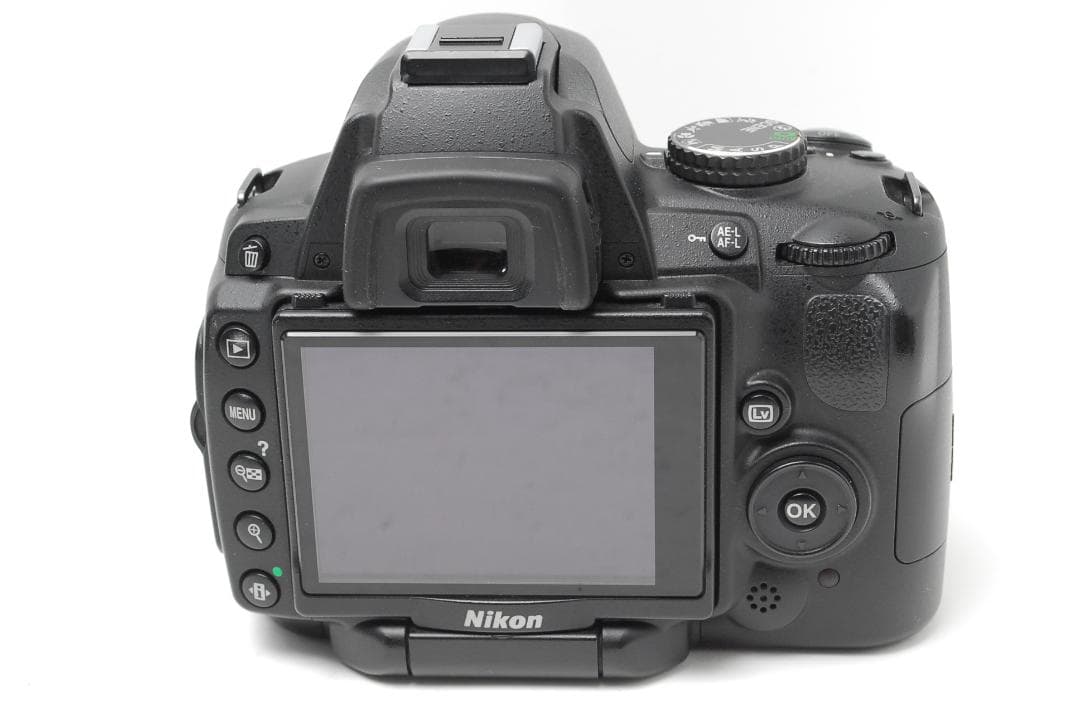 【動作確認済　安心の完動品】Nikon D5000　スマホ転送　写真も動画もOK
