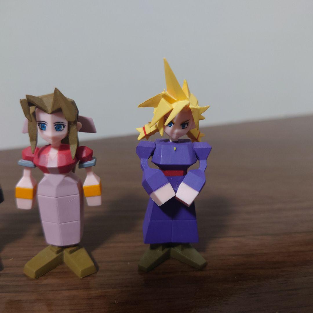 ファイナルファンタジー7 シークレット クラウド 女装 ミニフィギュア含む全種類