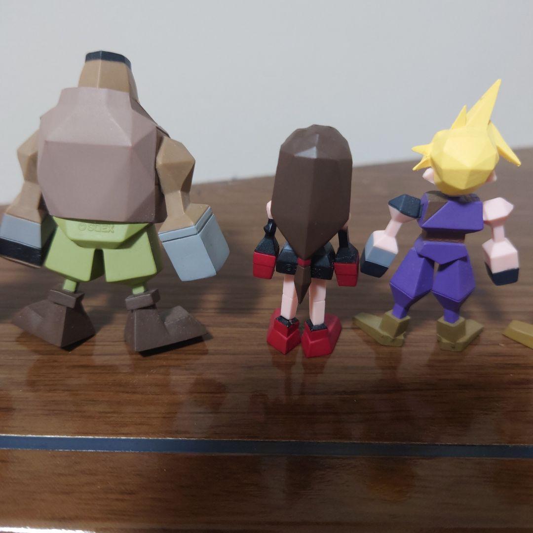 ファイナルファンタジー7 シークレット クラウド 女装 ミニフィギュア含む全種類