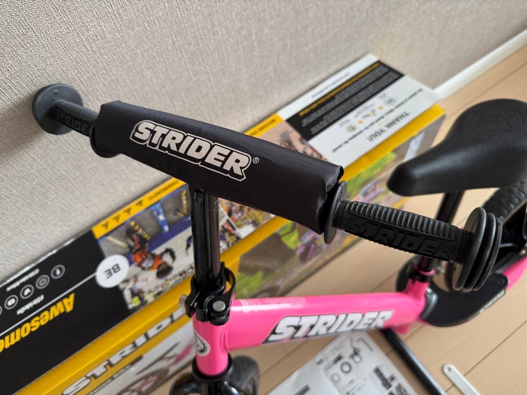 美品 STRIDER ストライダー ピンク 12