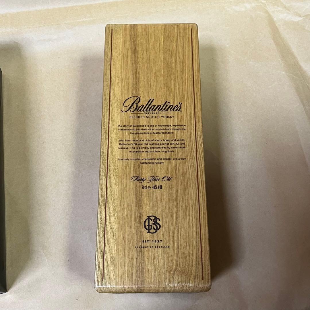 Ballartine's バランタイン 30年木箱と外紙箱付 未開封 700ml