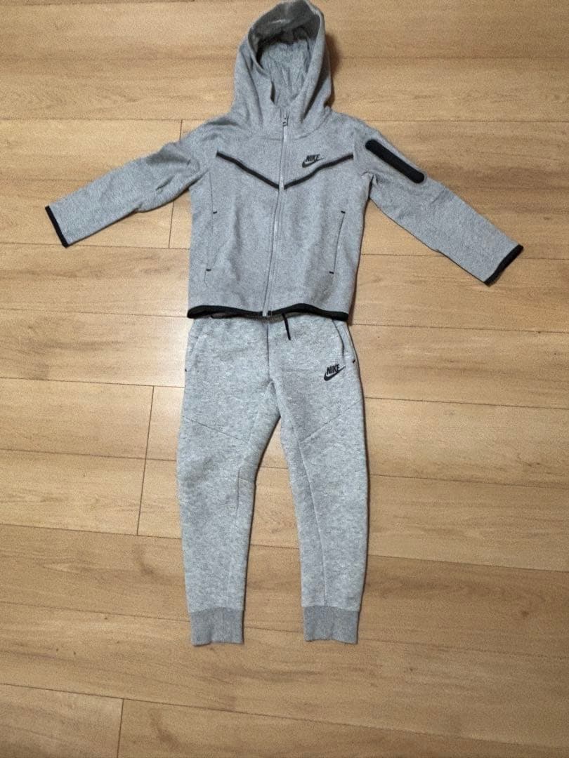 NIKE テックフリース drip