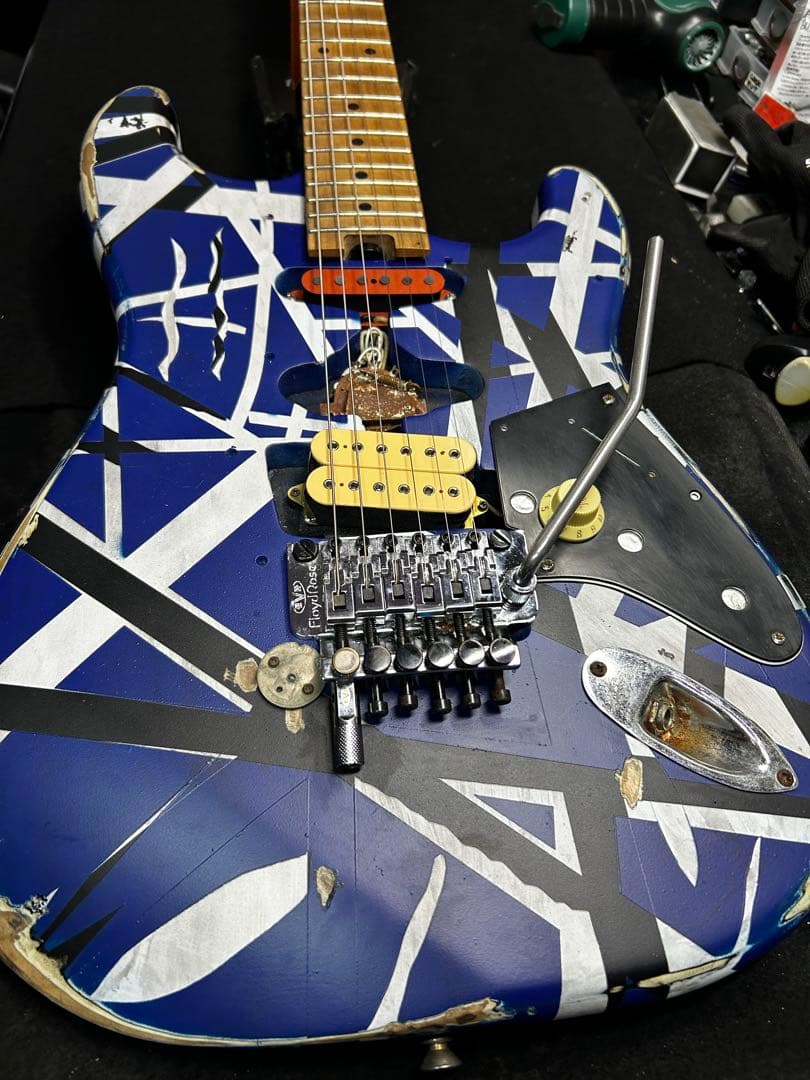 アッシュボディ！拘りのEVH Frankenstein BLUEフランケン