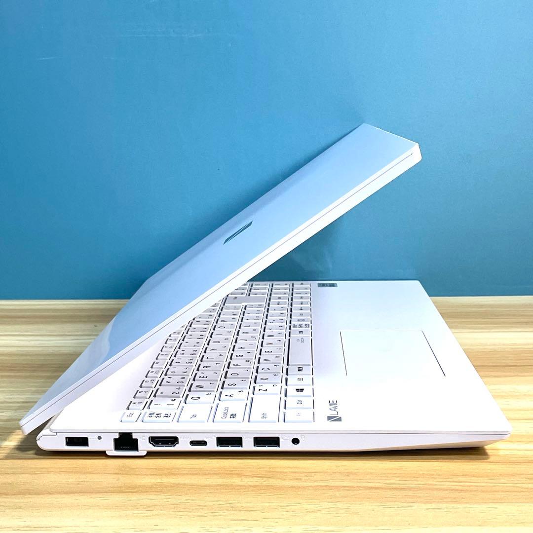 NEC LAVIE N15/第10世代Corei5/16GB/SSD512GB
