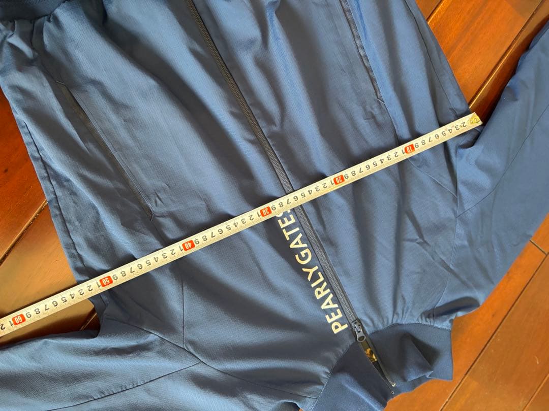 パーリーゲイツ　防風ブルゾン