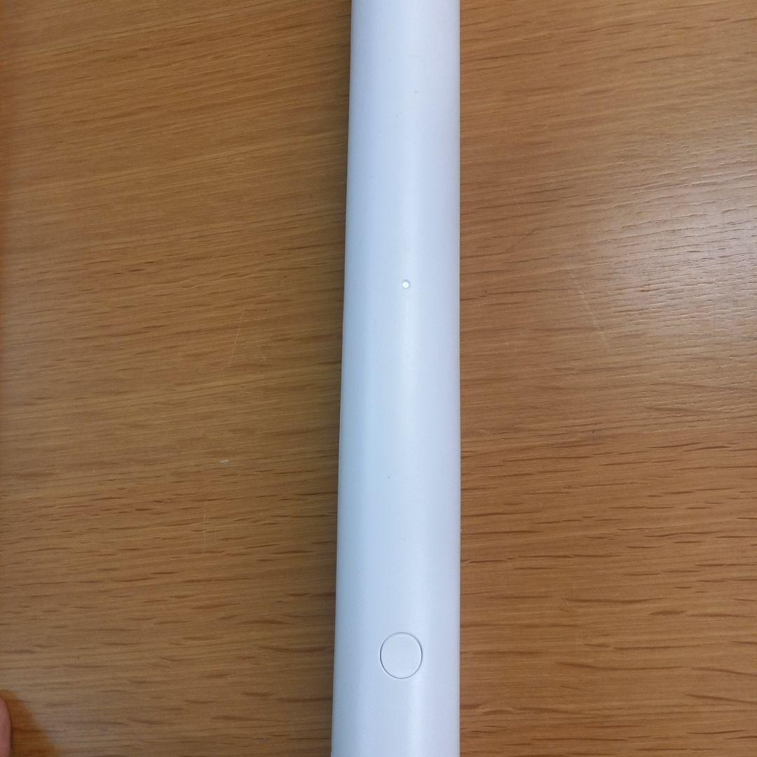 Panasonic　コードレス掃除機　2023年製　MC-NS100K