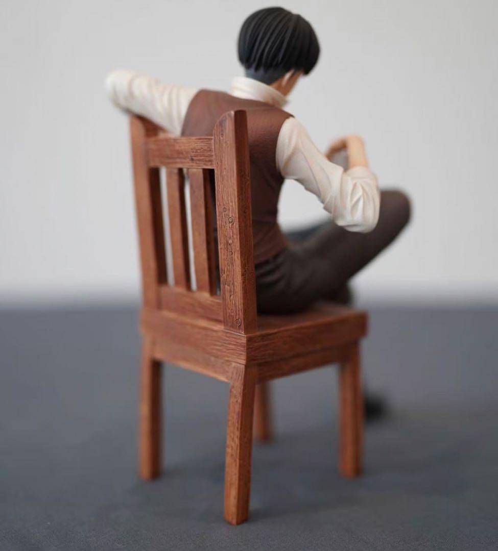 進撃の巨人 ② リヴァイ·アッカーマン ガレージキット ガレキ スタチュー