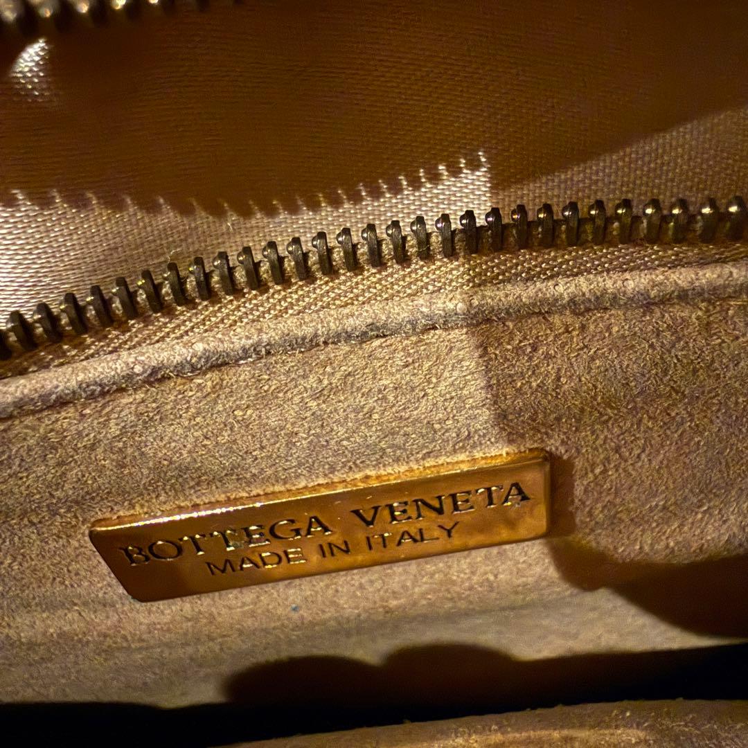 【Bottega Veneta】ボッテガヴェネタ イントレチャート ポシェット