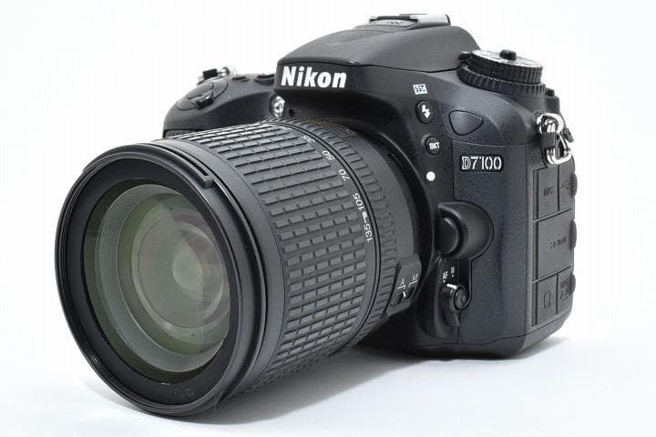 15488A 新品級美品! Nikon D7100 ニコン 高倍率ズームレンズ付