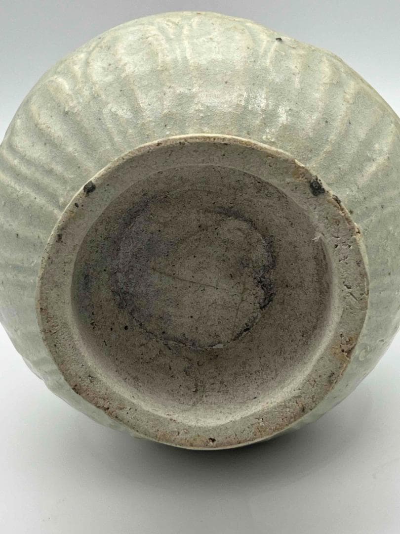 北宋時代　青白磁刻花牡丹文双耳瓶　景徳鎮　影青　唐物　古賞物(E-76)