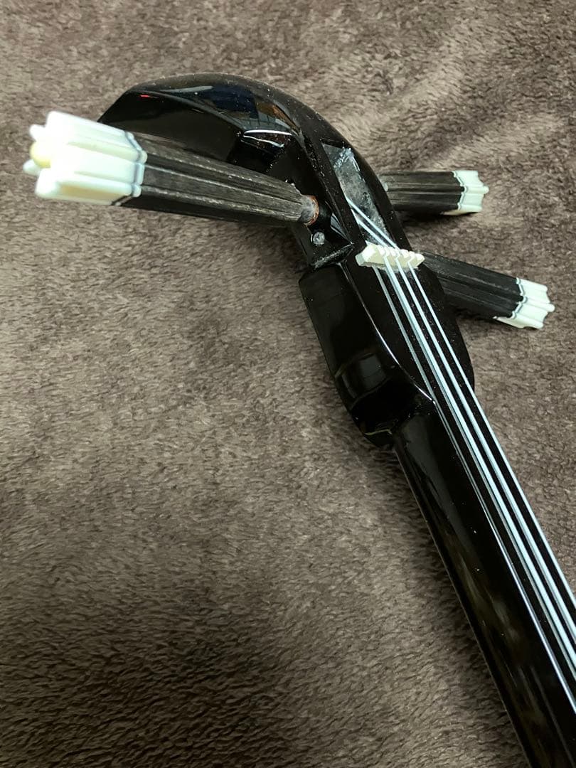 沖縄三線貴重八重山黒木与那城型本皮一枚張りスンチ塗り期間限定出品