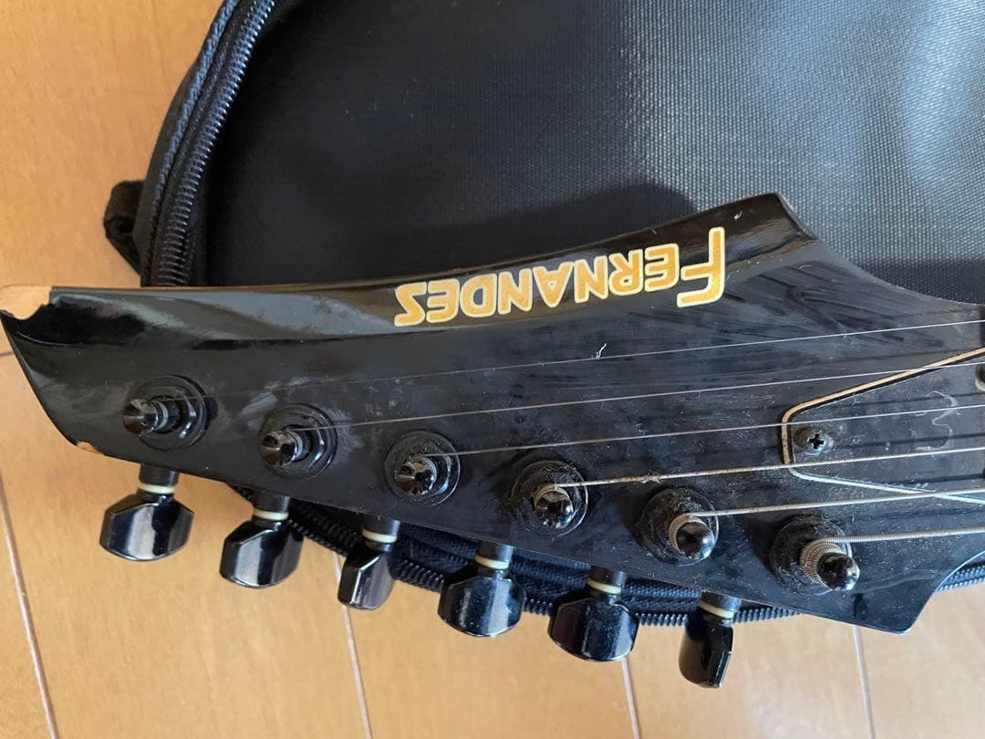 FERNANDES フェルナンデスFGZ-400 エレキギター　ケース付き