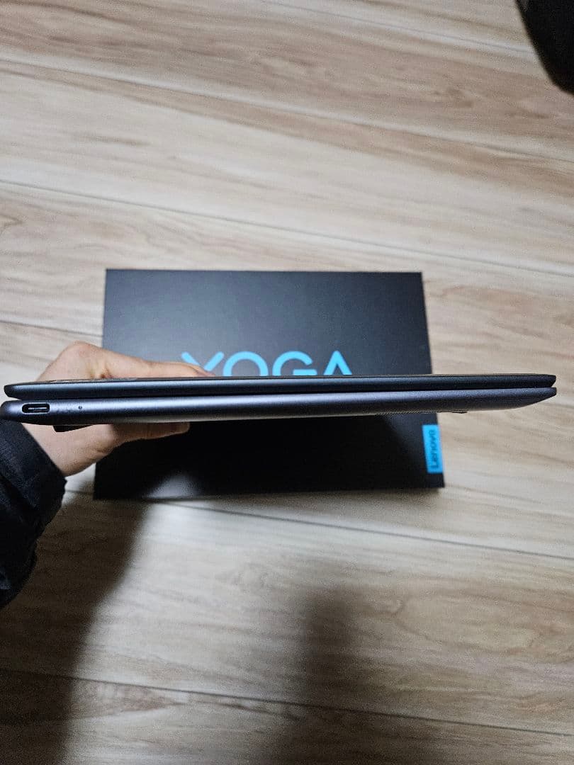 Windowsノート本体 Lenovo yoga slim 770i i7 1260P 16GB