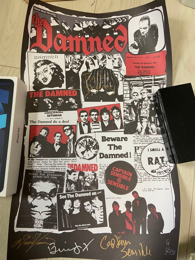 ダムド　the damned オリジナルメンバー直筆サイン入りポスター