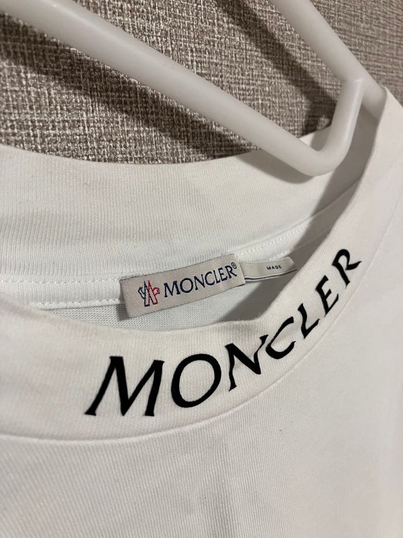 MONCLER モンクレール　ホワイト Tシャツ