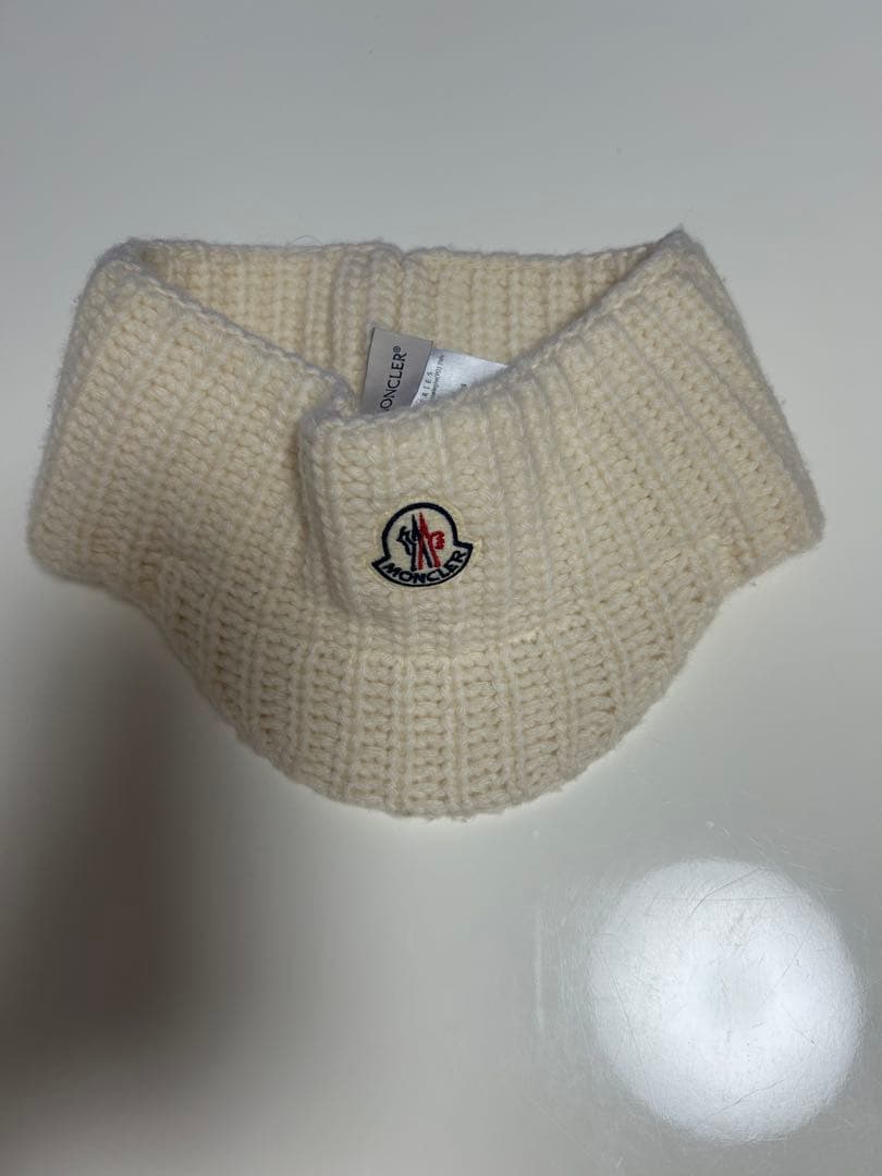 新年大セール⭐︎MONCLER アイボリー ニット帽 新品タグ付き