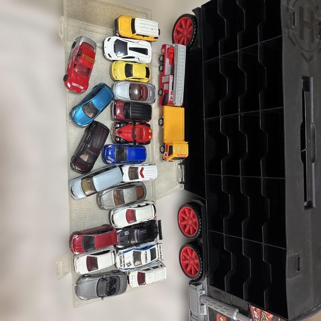 トラックミニカーキャリア 45台収納 まとめ売り