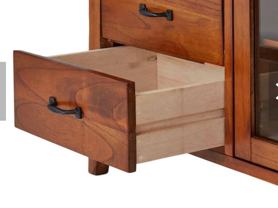 ベルメゾン　ブラウン木製キャビネット ガラス扉付き