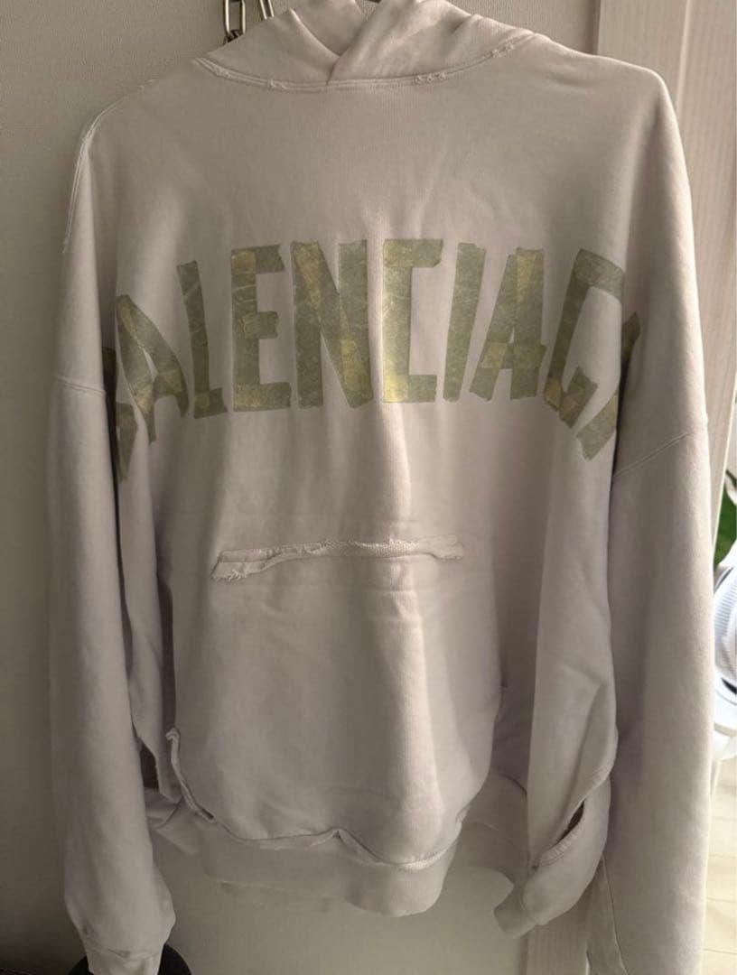 値下げ可　BALENCIAGA pape logo foodie パーカー