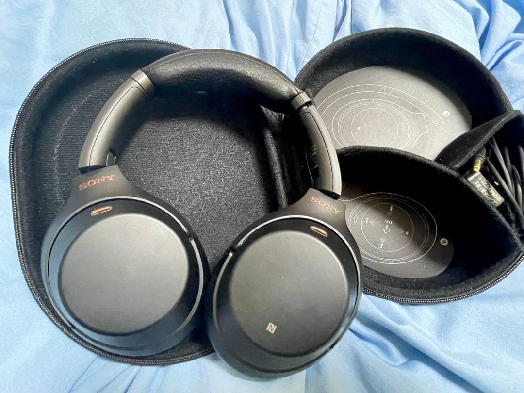 美品 SONY WH-1000XM3 ブラック　完動品！