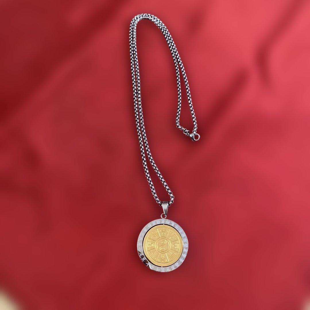 清水義久先生　八卦ペンダント